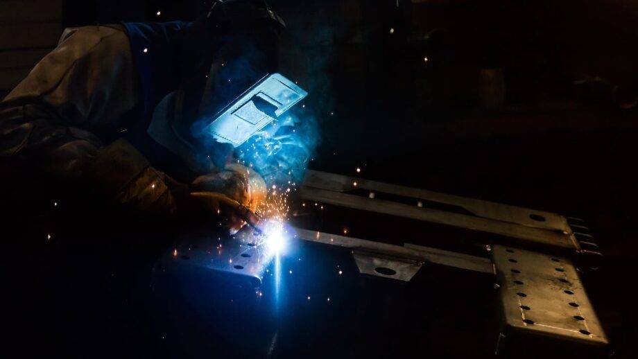 格局及发展动向分析报告2026-2032年开元棋牌全球及中国超亮LED头灯行业运营(图1)