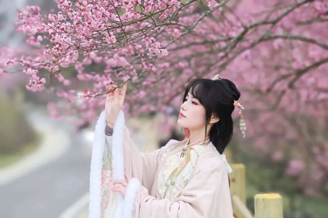 来贵阳贵安这些地方感受年味!ky开元棋牌“马上过年”——(图34) 来贵阳贵安这些地方感受年味!ky开元棋牌“马上过年”——(图34)