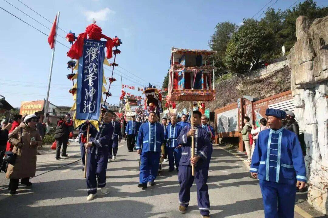 来贵阳贵安这些地方感受年味!ky开元棋牌“马上过年”——(图2) 来贵阳贵安这些地方感受年味!ky开元棋牌“马上过年”——(图2)